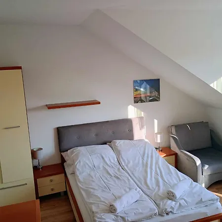 Pokoje Goscinne Kolc Jastarnia Exterior foto