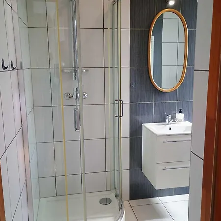 Pokoje Goscinne Kolc Jastarnia Exterior foto