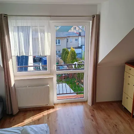 Pokoje Goscinne Kolc Jastarnia Exterior foto